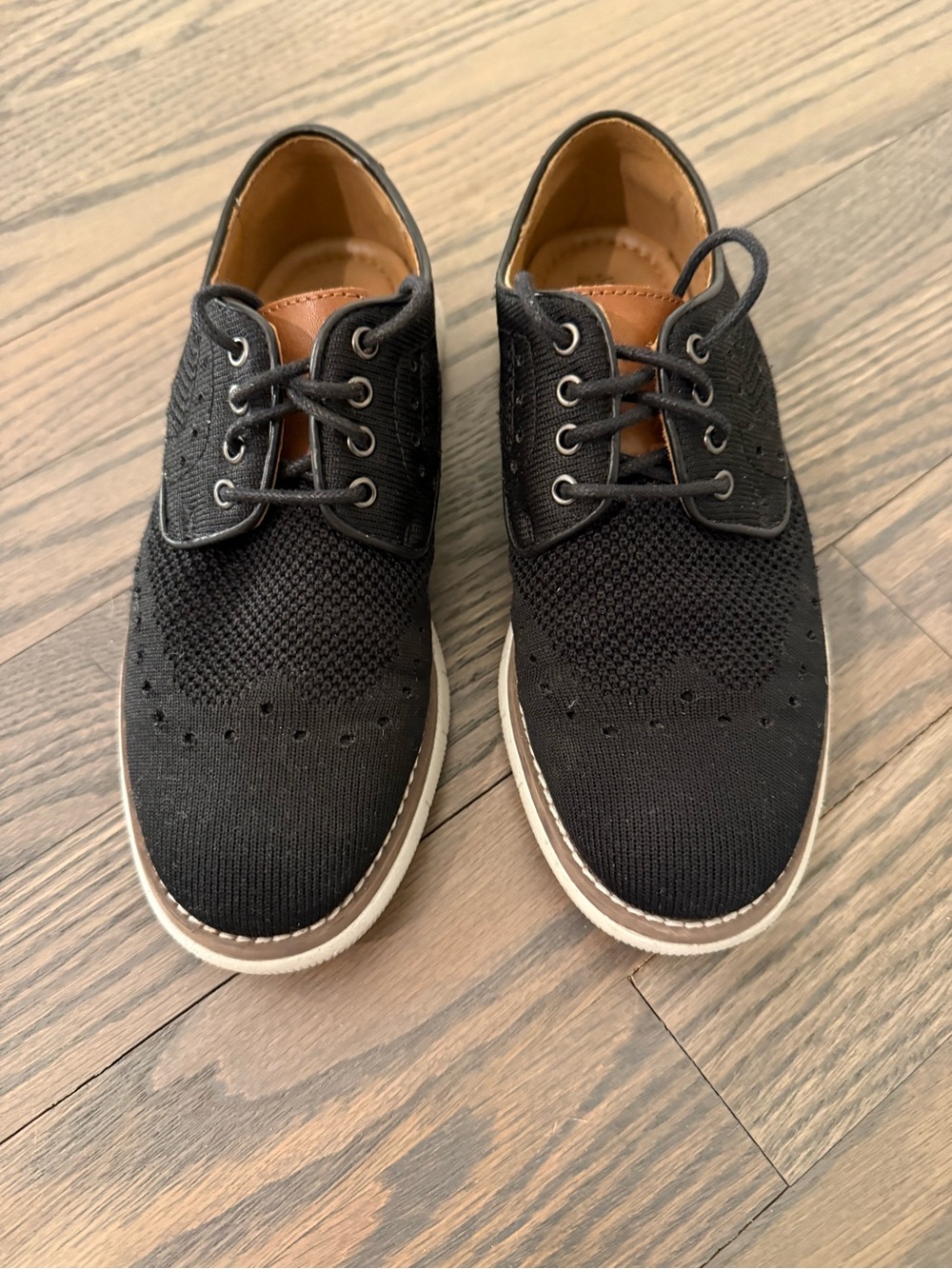 Johnston & Murphy Kids Black Knit Dress Oxfords - Like New!